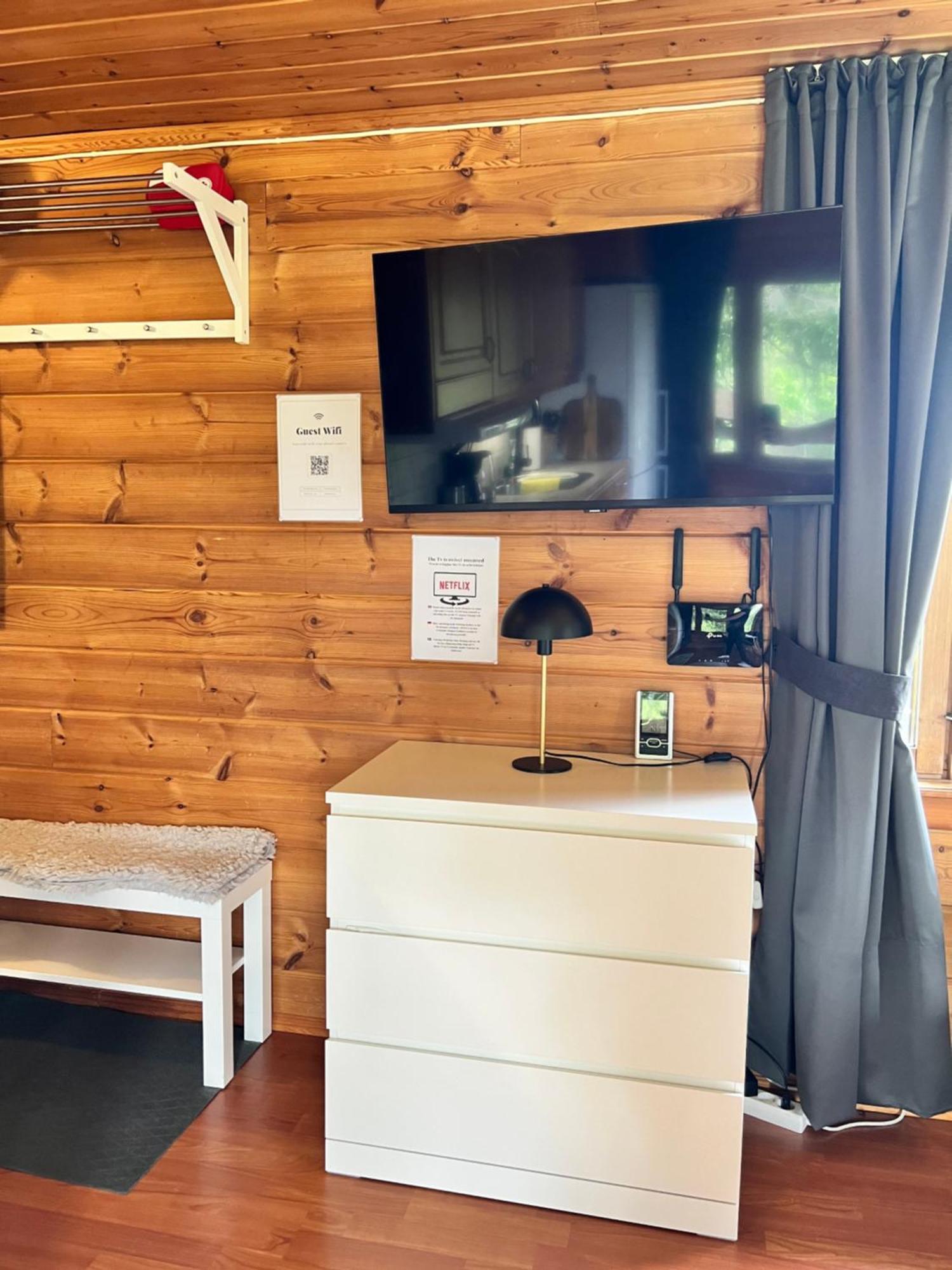 Gemuetliches Blockhaus Im Wald Hébergement de vacances Auktsjaur
